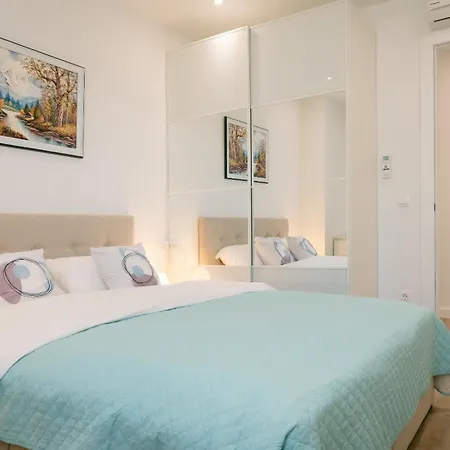 Elegant Apartamento Makarska